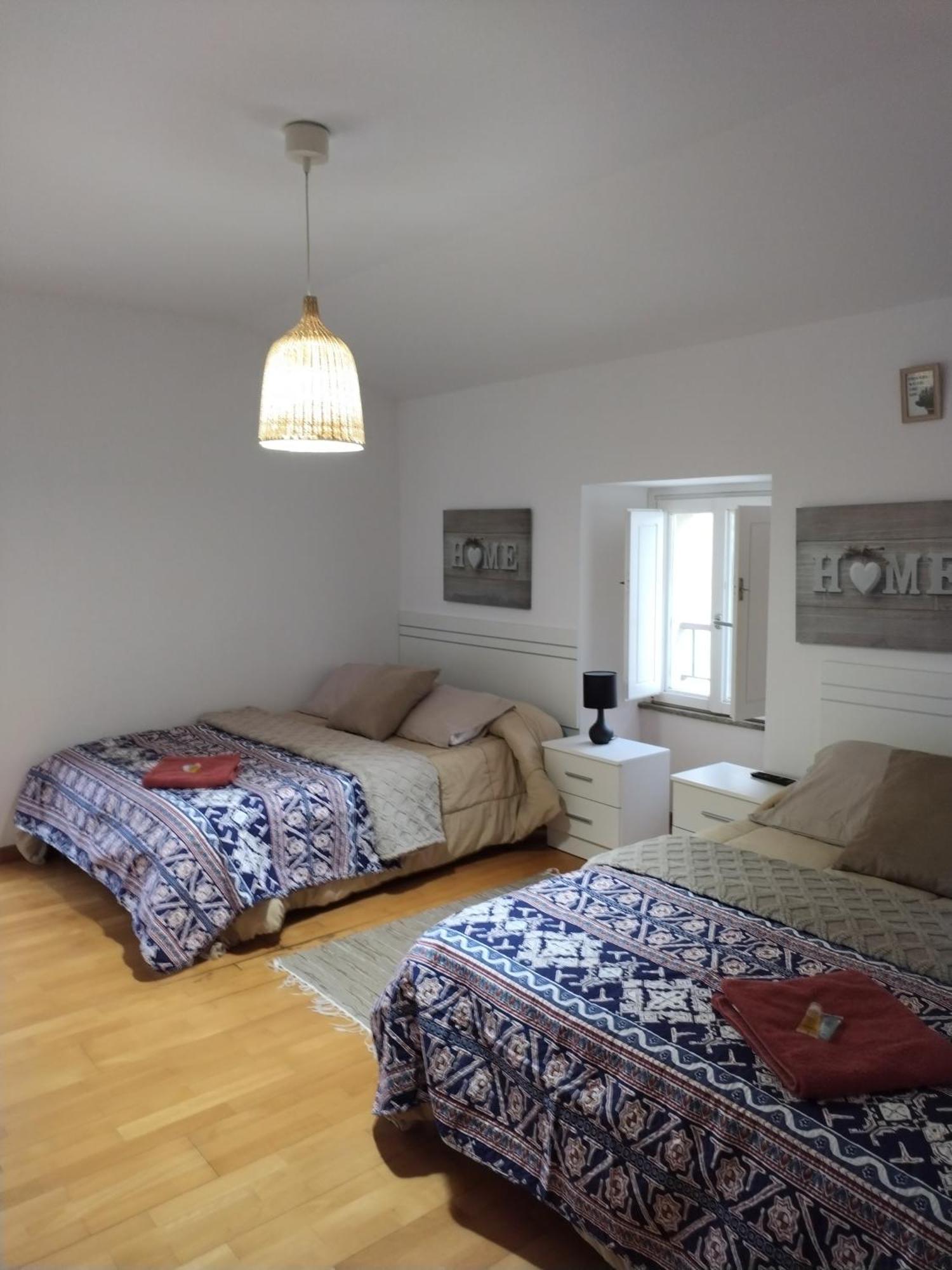 Apartamentos A Parada Do Camino Padrón Eksteriør billede