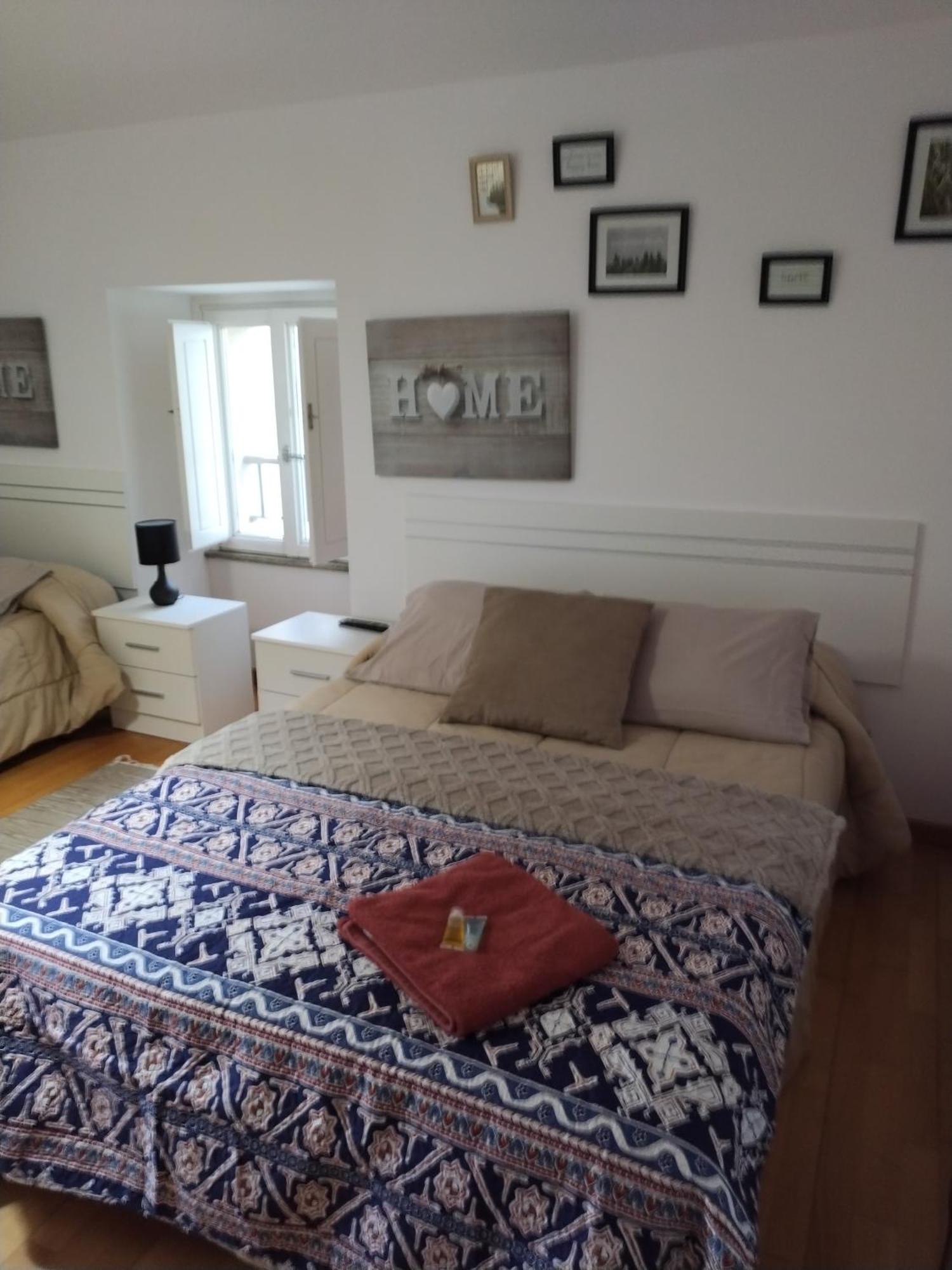 Apartamentos A Parada Do Camino Padrón Eksteriør billede